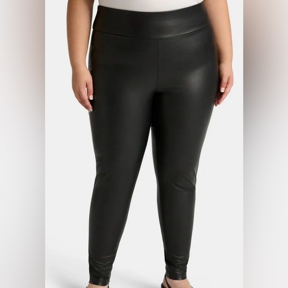Terra & Sky Black Faux Leather Wide Waistband Legging - Picture 7 of 9